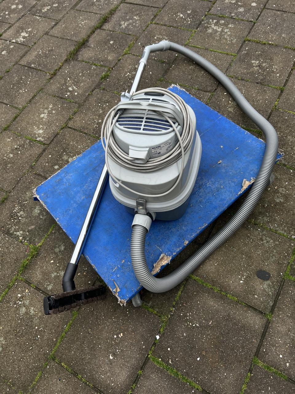 Krachtig en Onverwoestbare Nilfisk GMPC Stofzuiger compleet