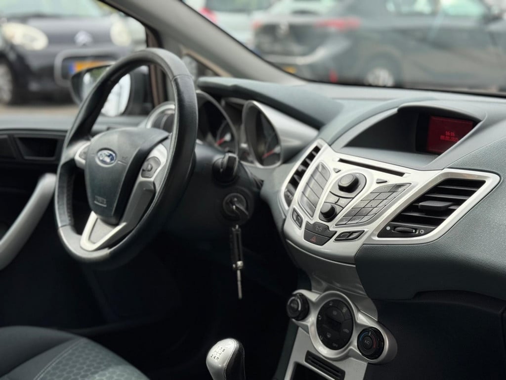 Ford Fiesta 1.25 titanium