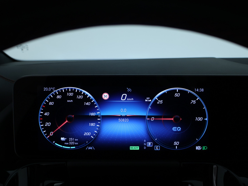 Mercedes-Benz Eqa 250 amg line 67 kwh | amg line | achteruitrijcamera | eas