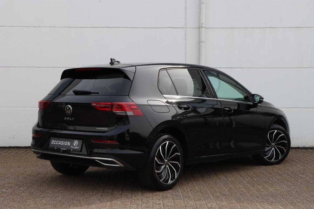 Volkswagen Golf 1.4 ehybrid style 204pk dsg6 | iq.light | stoel- en stuurve