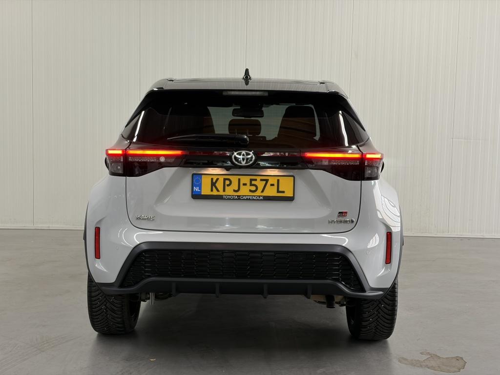 Toyota Yaris Cross 1.5 hybrid gr sport| jbl| stoelverw.| carplay| a.camera|
