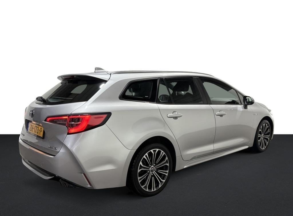 Toyota Corolla Touring Sports 2.0 hybrid first ed.