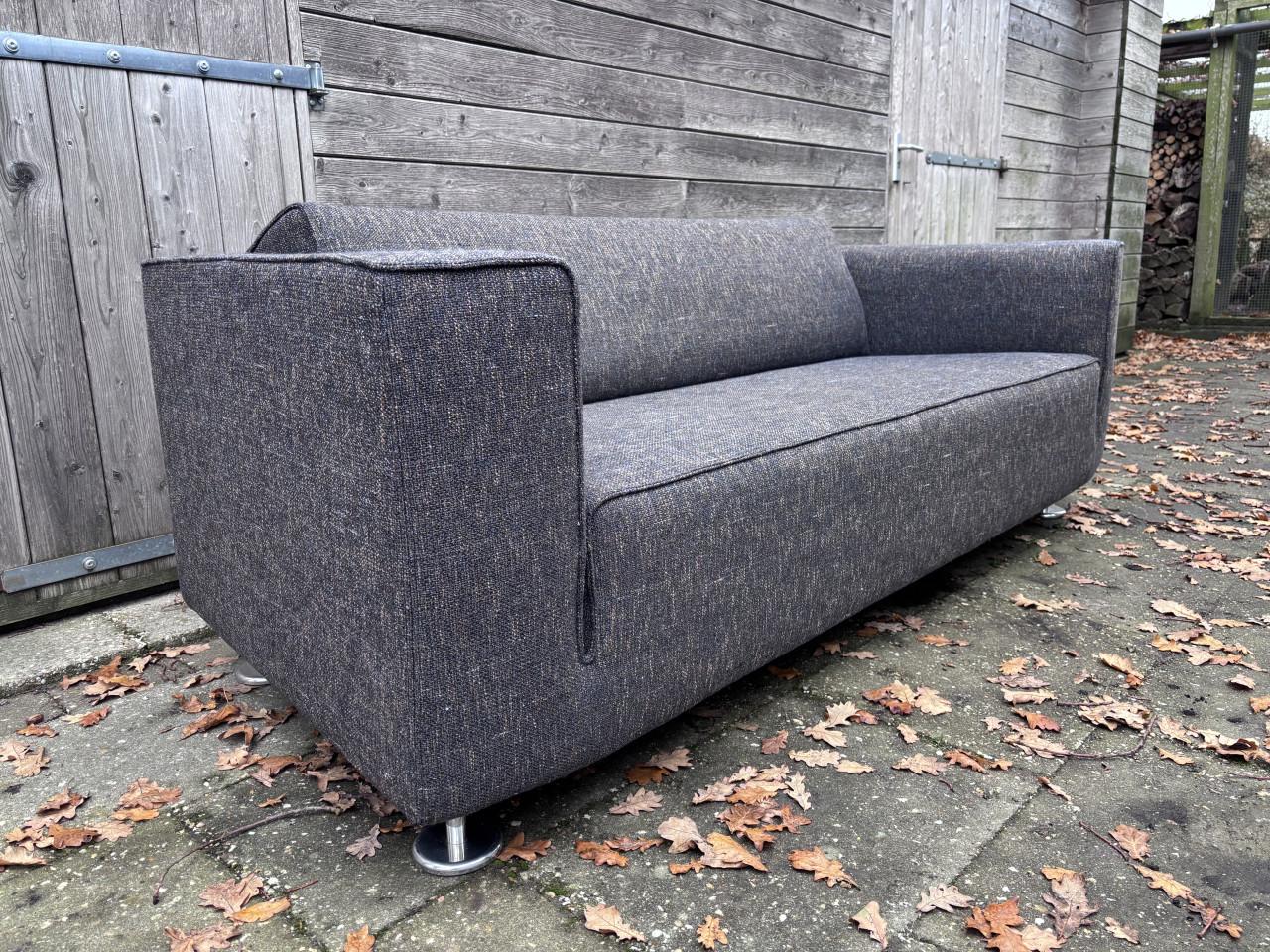 Bank van het merk Design-on-stock