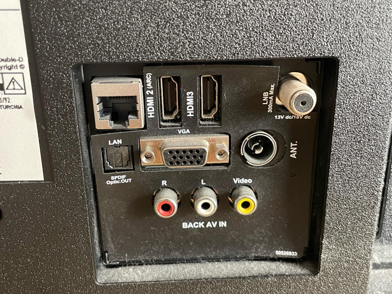 Hitachi 32 inch Smart TV