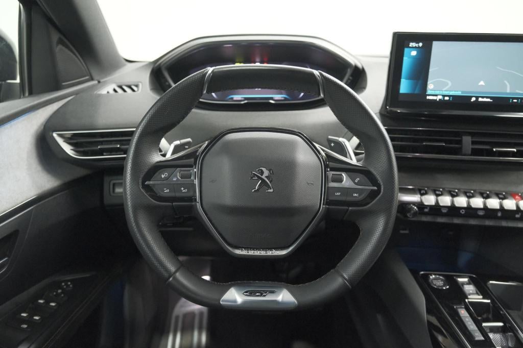 Peugeot 3008 puretech 130 eat8 gt | dodehoekdetectie | adaptieve cruise con