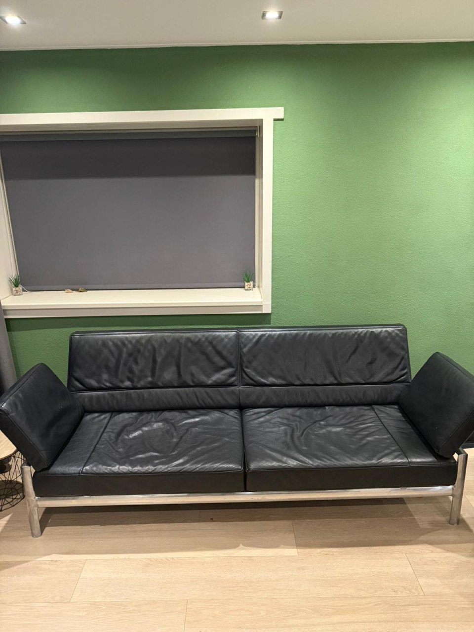 Design zwart leren bank +hocker