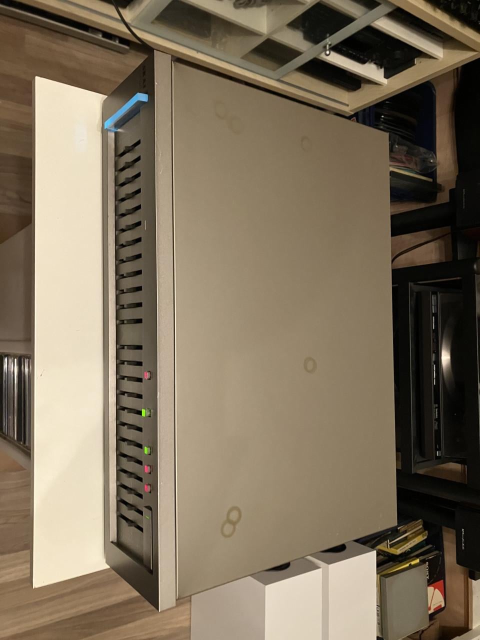 Akai EA-G90 top of the line equalizer bijzondere kleur
