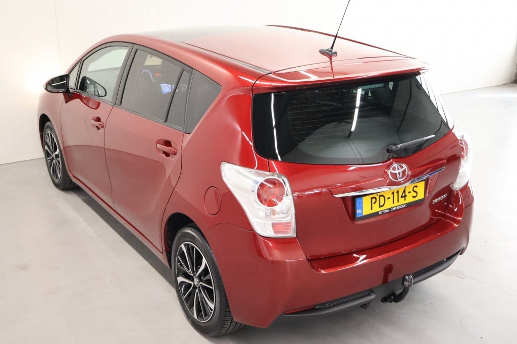 Toyota Corolla Verso 1.8 vvt-i volcano edition