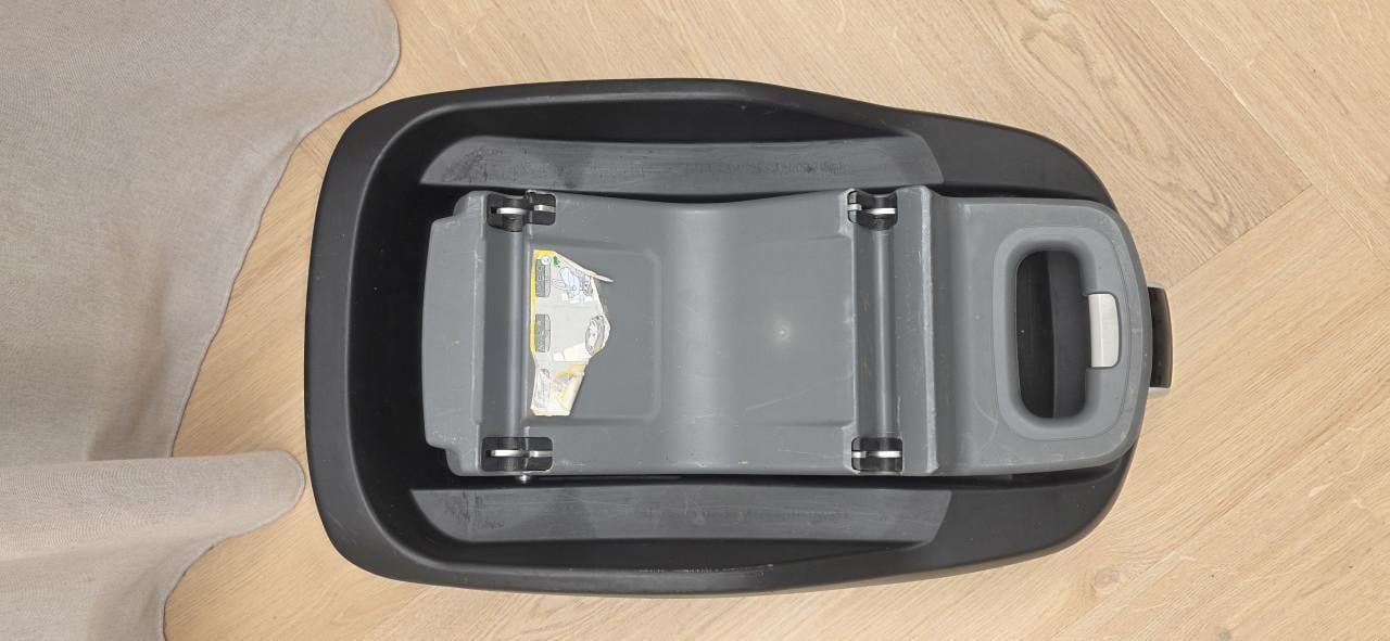 Maxi-Cosi FamilyFix base (Isofix)