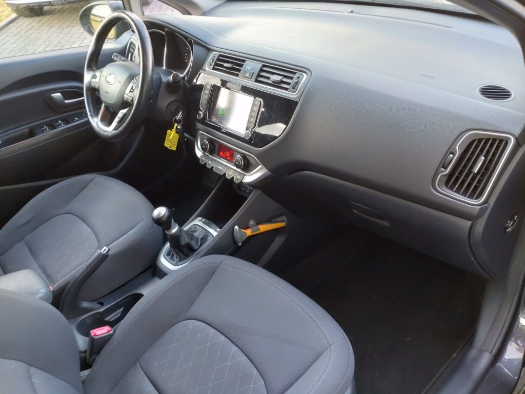 Kia Rio 1.2 cvvt executive line