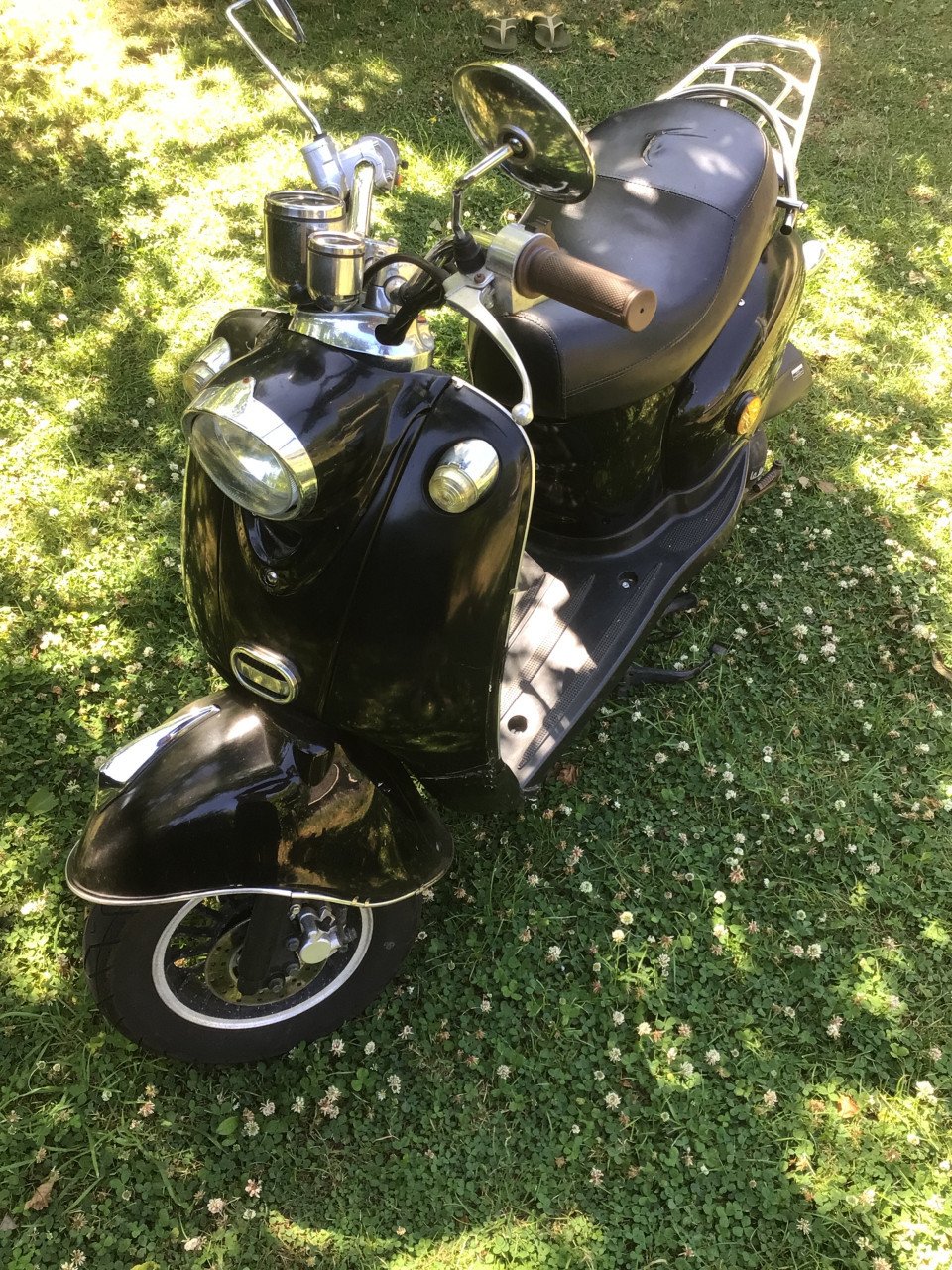 LaSouris trendy retro snorscooter