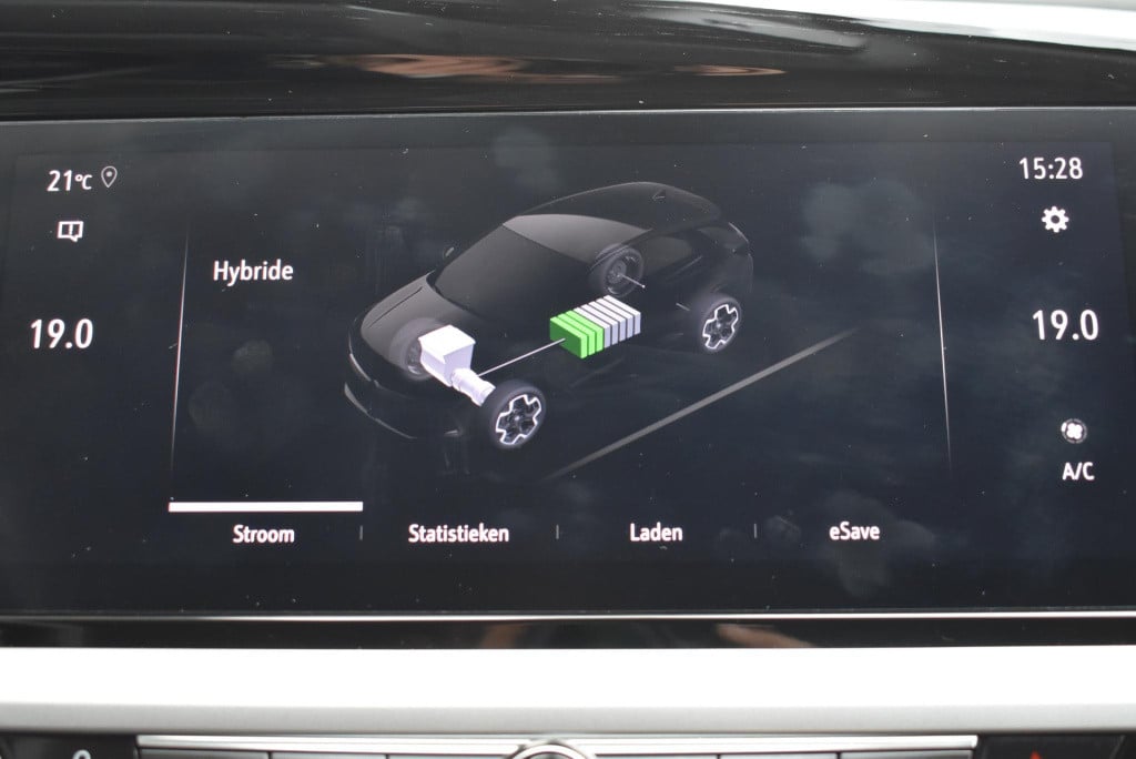 Opel Grandland 1.6 turbo plug-in hybrid level 3