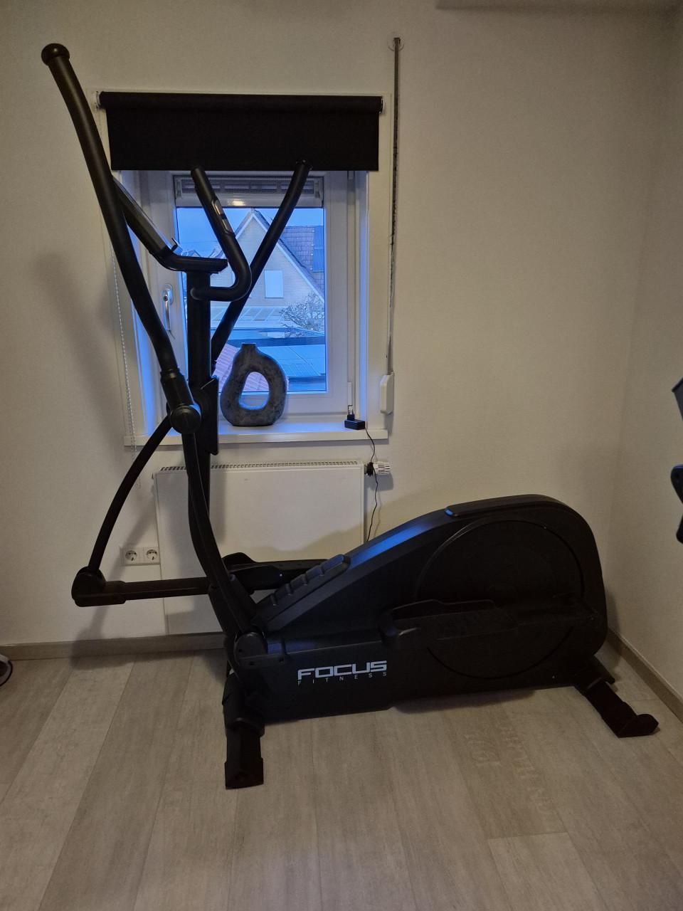 Crosstrainer Focus Fox 5