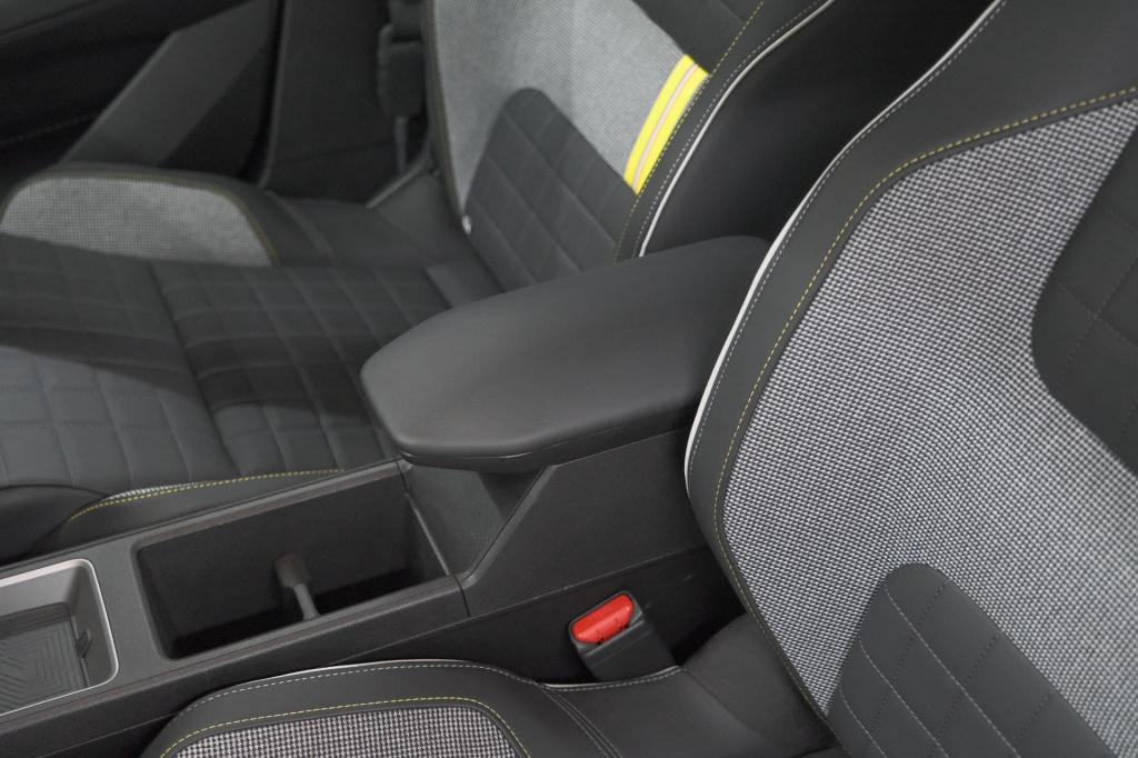 Renault 4 comfort range iconic 52 kwh | pack advanced driving assist | adap