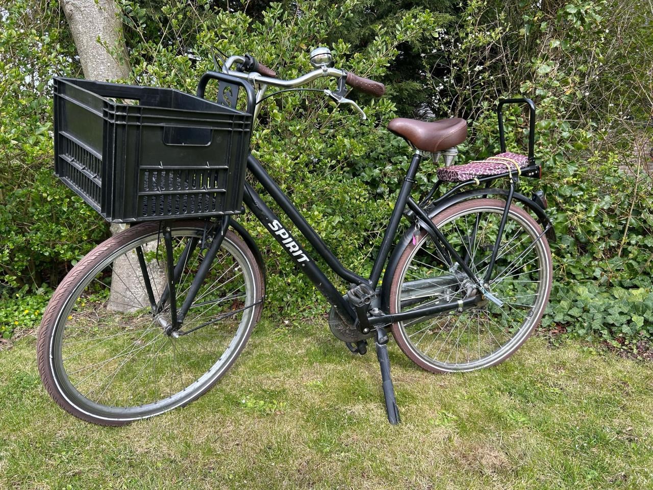 Spirit dames transportfiets met zitje in zeer goede staat