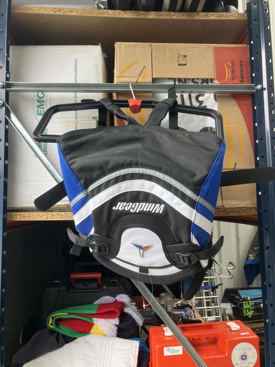 Surf trapeze maat L nieuw