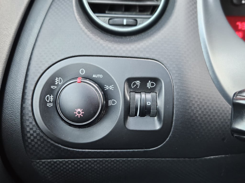Seat Altea 1.6 business line