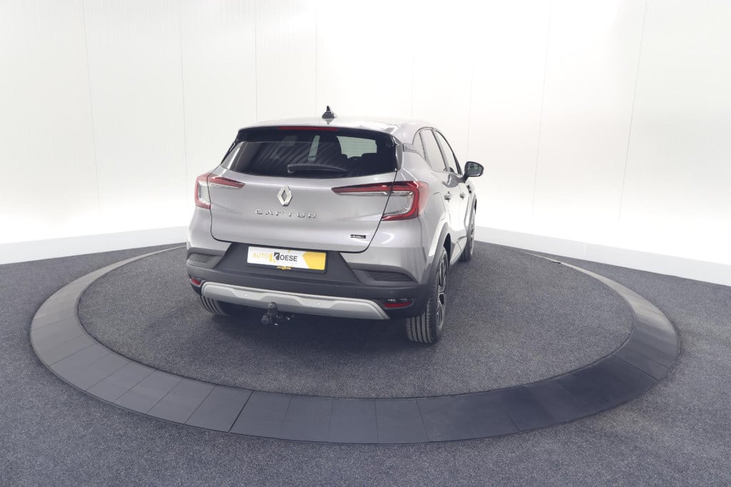 Renault Captur 1.6 e-tech full hybrid 145 techno | trekhaak | navigatie | p