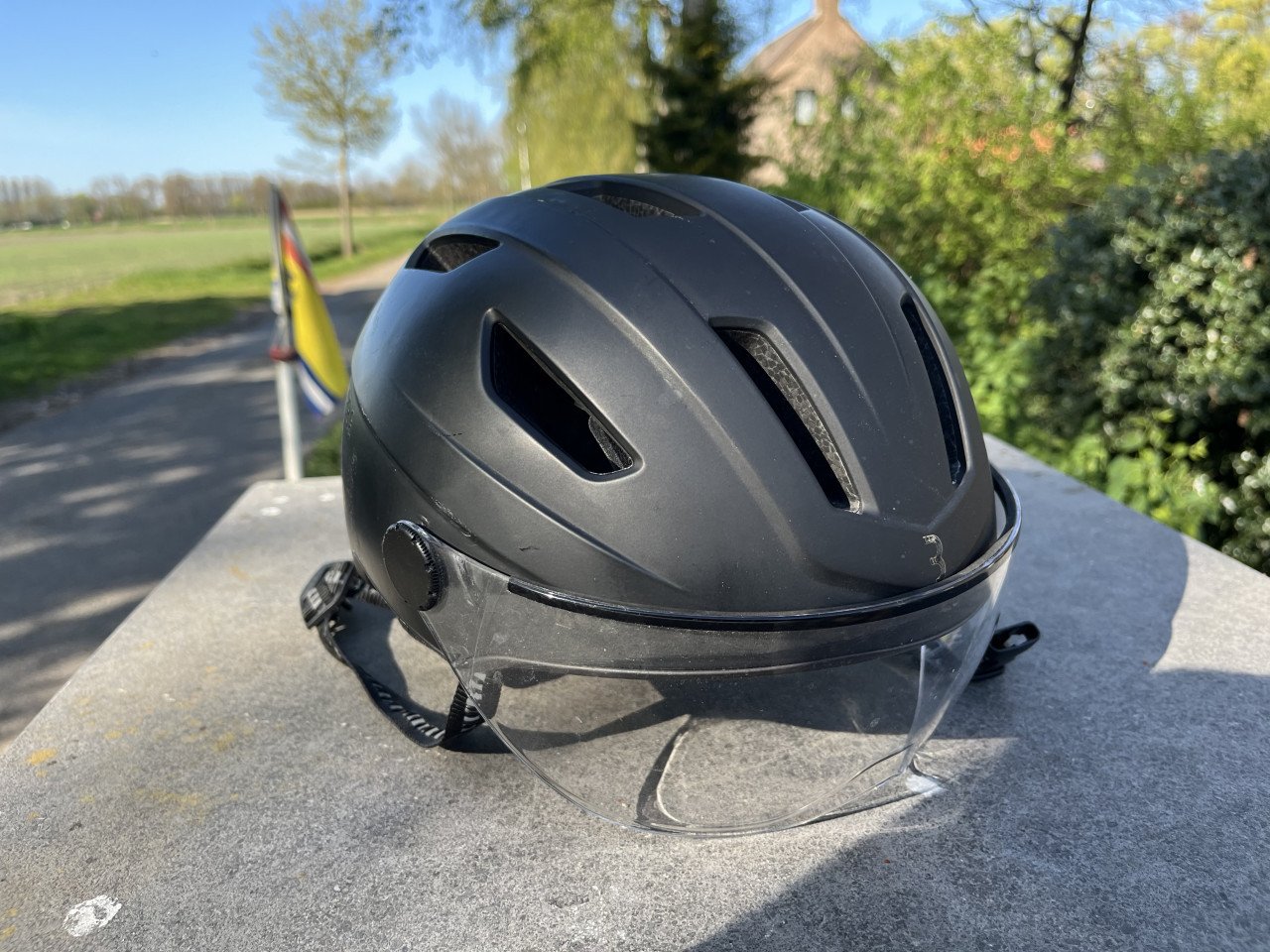 Helm speed pedelec