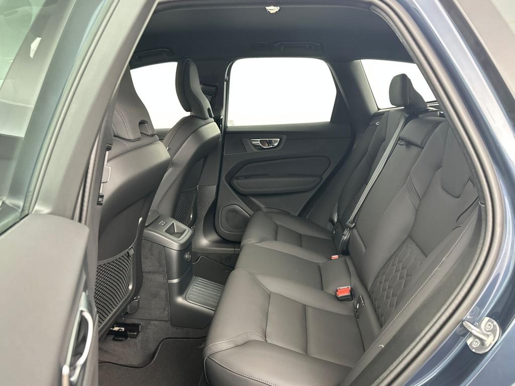 Volvo XC60 t6 awd gt plus dark | 360 camera | charcoal hemelbekleding