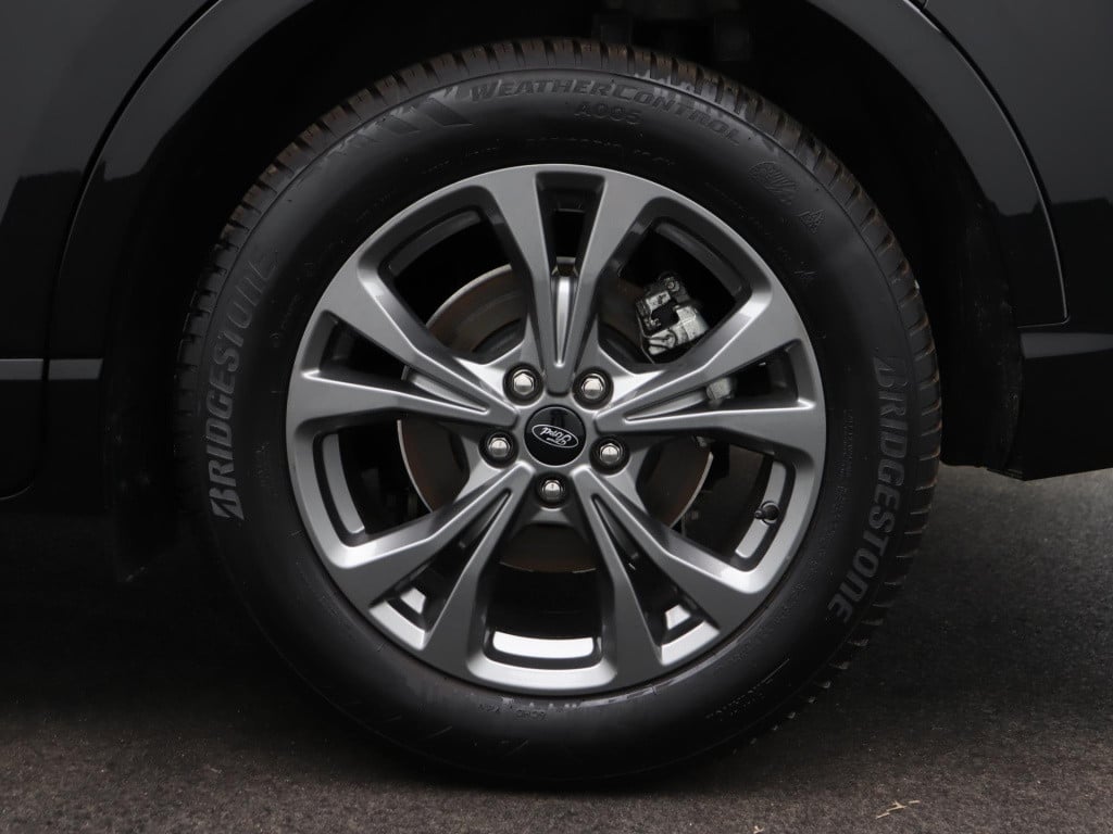 Ford Kuga 1.5 ecoboost st-line | navi | winterpakket | cruise control | lmv