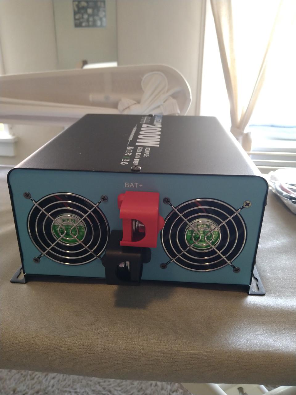 Omvormer 12 naar 230 volt 2000 W