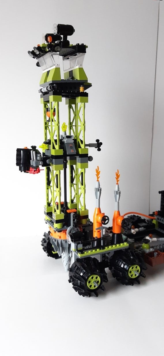 LEGO Power Miners 8964: Titanium Commandopost