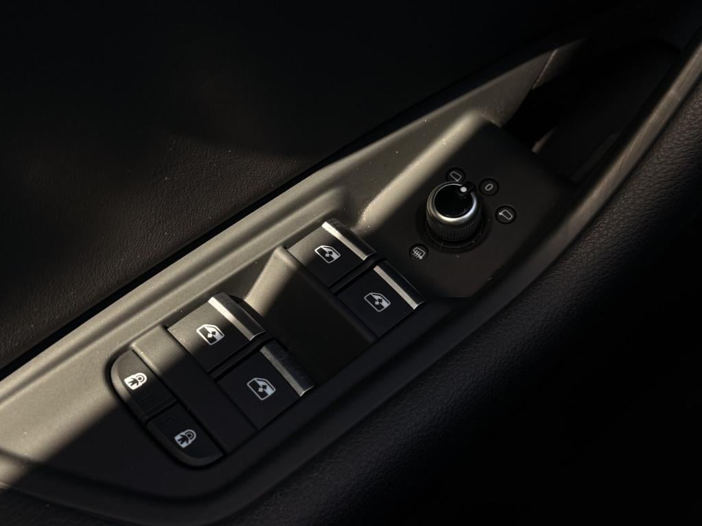 Audi A4 limousine 35 tfsi s edition competiton | matrix led | sfeerverlicht