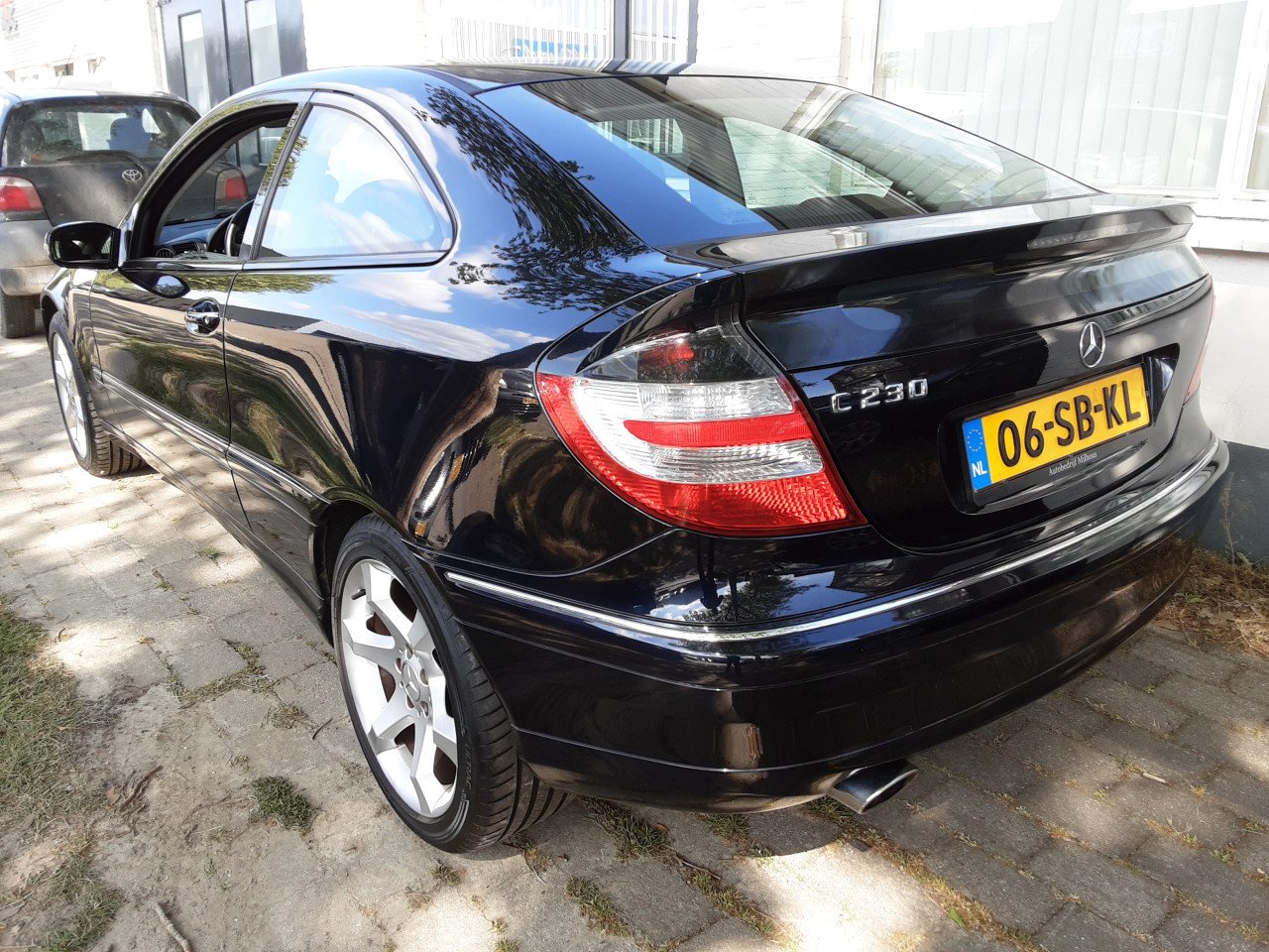 Mercedes-Benz C-klasse Sportcoupé 230 6 cilinder handgeschakeld 2e eigenaar