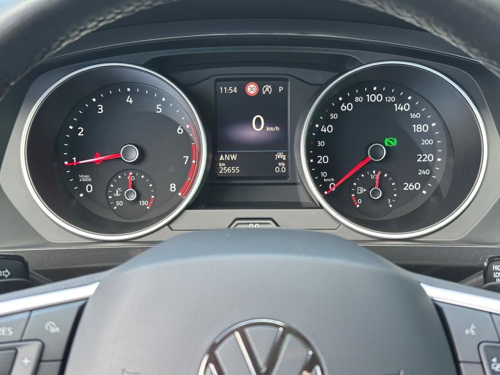 Volkswagen Tiguan 1.5 tsi 150pk dsg life | camera | trekhaak | navi | carpl