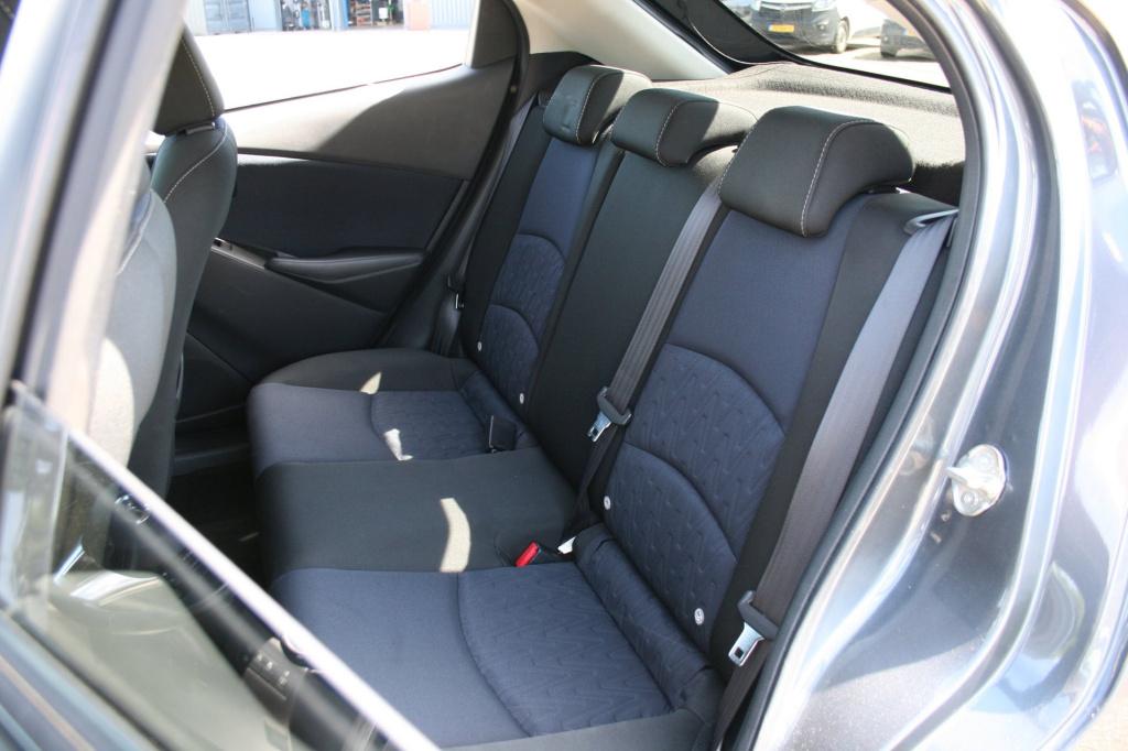 Mazda 2 1.5 skyactiv-g gt-m line / pdc / stoelverwarming / navi