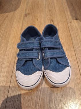 Gymschoenen maat 27