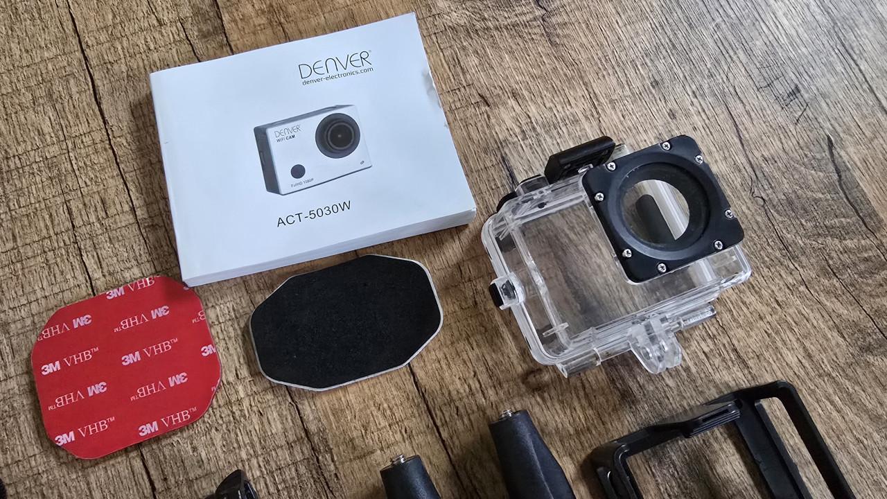 Denver Action Cam ACT-5030W Full HD WiFi - Zeer complete set