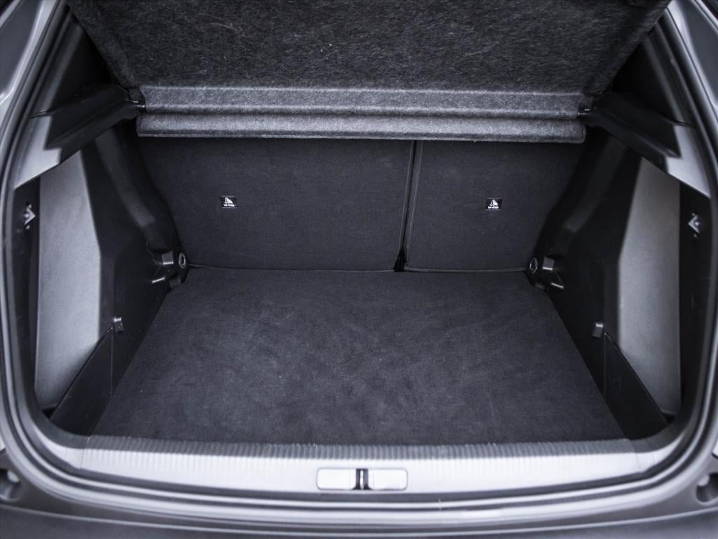 Peugeot 2008 1.2 hybrid 145pk e-dcs6 allure