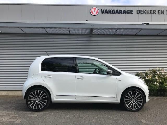 Volkswagen UP! 1.0 high up! volkswagen up