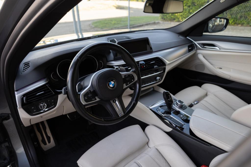BMW 5 Serie 530e m sport ✅19inch✅cam✅leder✅i.z.g.st.