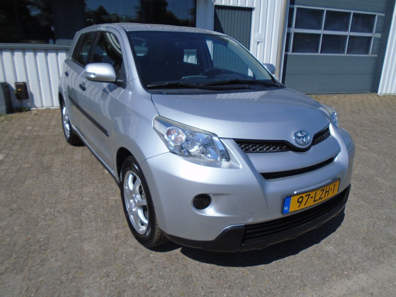 Toyota Urban Cruiser 1.3VVTi