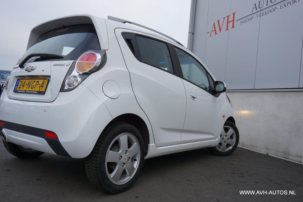 Chevrolet Spark 1.2 16v lt