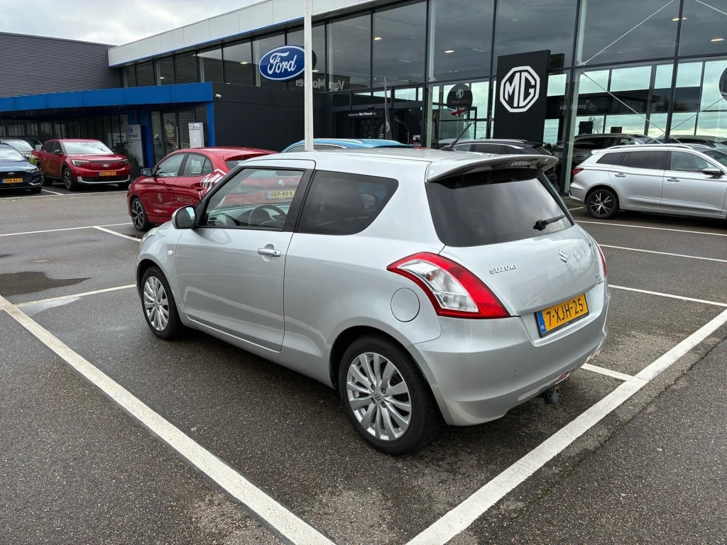 Suzuki Swift 1.2 bandit easss