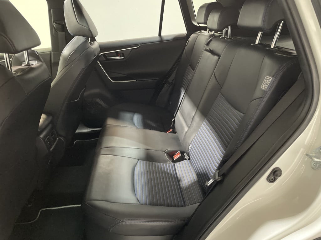 Toyota Rav4 2.5 hybrid awd bi-tone | innovation-pakket | panodak |