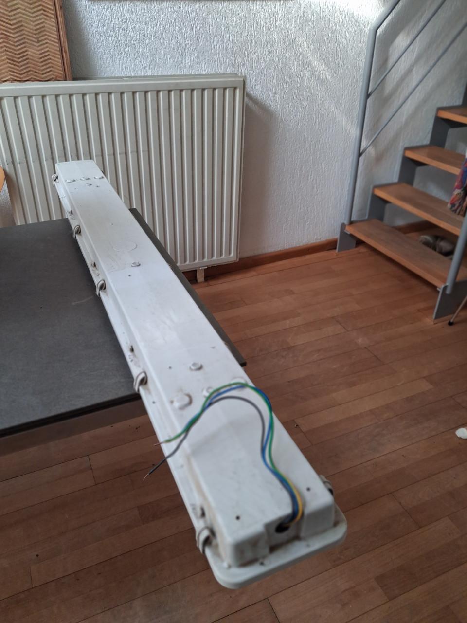 TL- armatuur voor garage 2 stuks