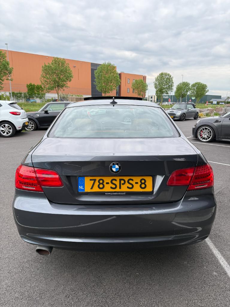 BMW 3-serie e92 320i corporate lease mineralgrey edition