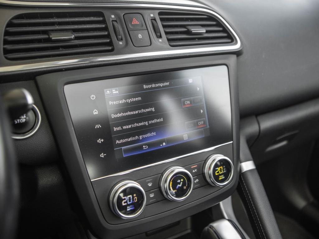 Renault Kadjar tce 140pk black edition automaat