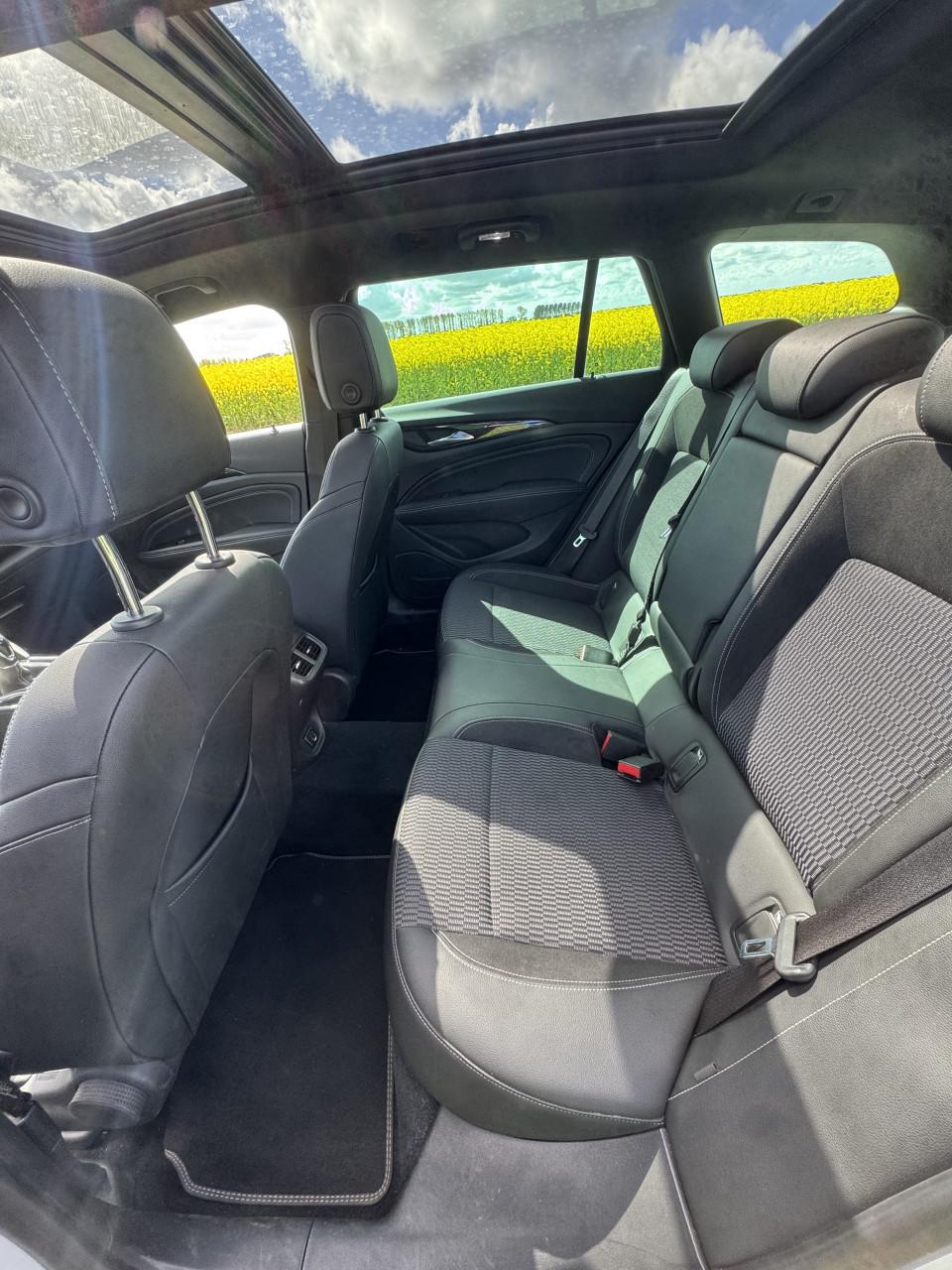 Opel Insignia Sports Tourer 1.5 Turbo 2018 OPC Line 165PK