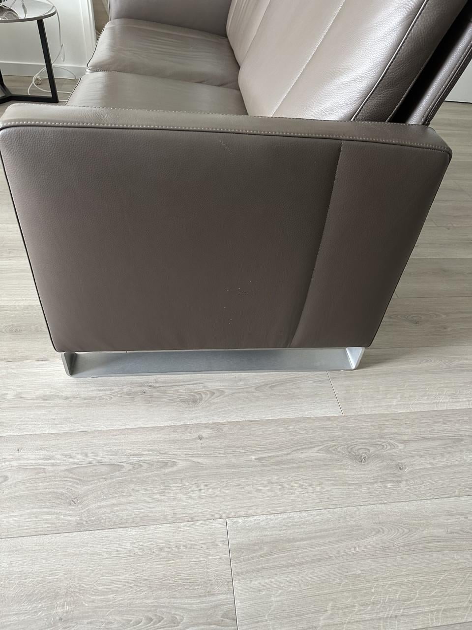 Mooie lederen bank - kwaliteitsleer - bruin