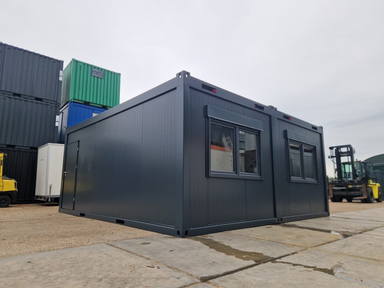 6x6m kantoorunit / woonunit / schaftkeet / bouwkeet nieuw!