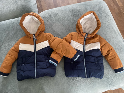 2x winterjas maat 92