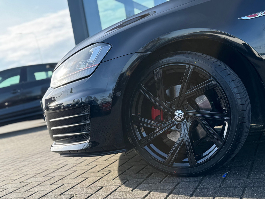 Volkswagen Golf 2.0 tsi gti * panoramadak * leer * navigatie * camera