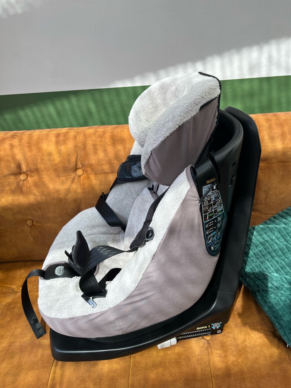 Maxi Cosi Axissfix 360 - isofix