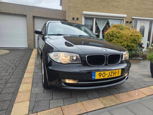 Tekoop zeer mooie Bmw 1SERIE 116i 2.0i Business Line